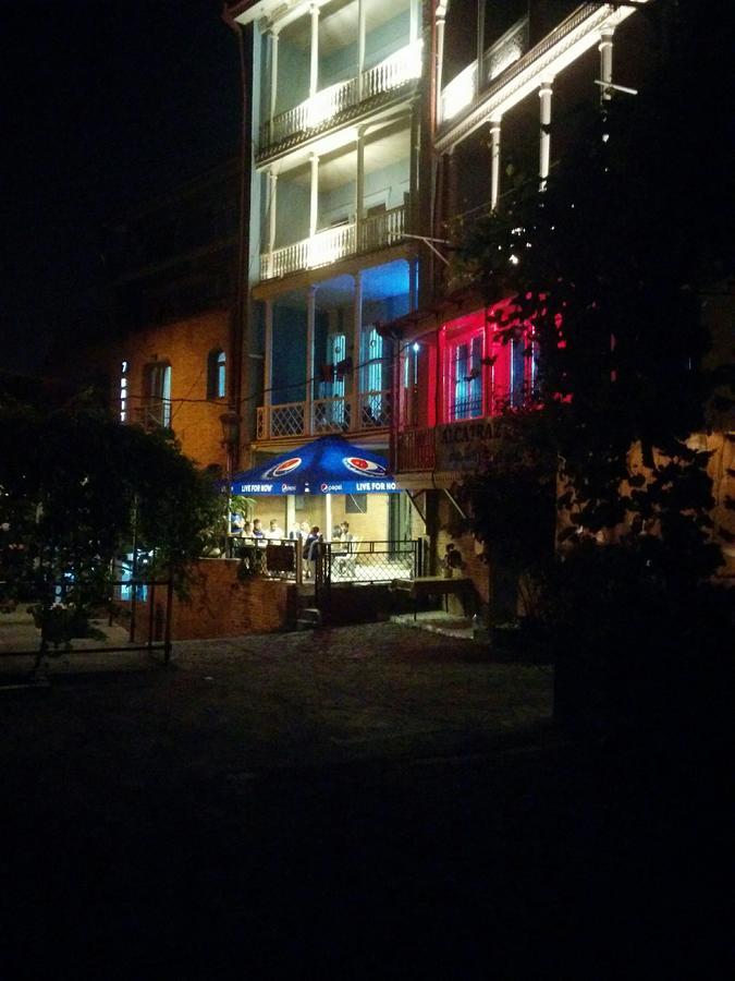 Tbilisi Friendly Hostel Esterno foto